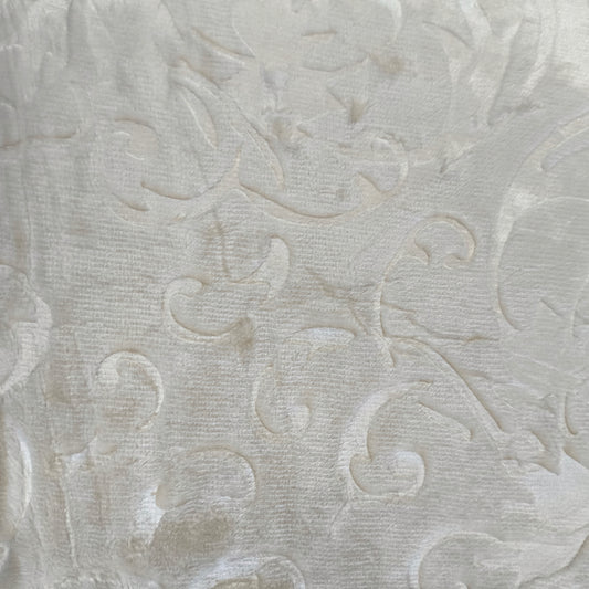 🛏️✨ Manta Súper Suave de Lujo HOME Deluxe 222x240 cm – 5 kg – 100% Poliéster – Gramaje  g/m² - COLOR CREMA