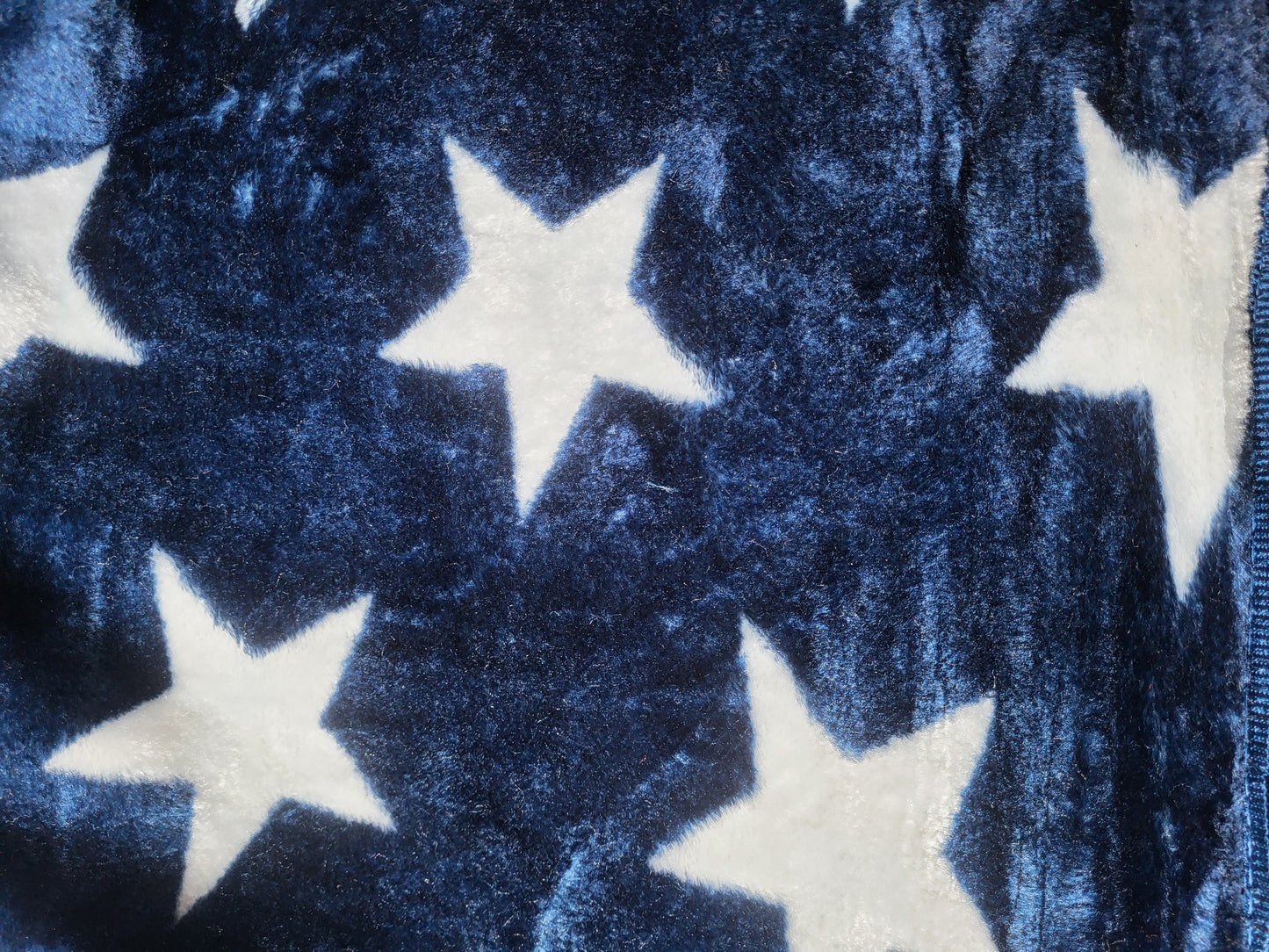 Manta Raschel 220 x 240 cm – 2 kg – 100% Poliéster