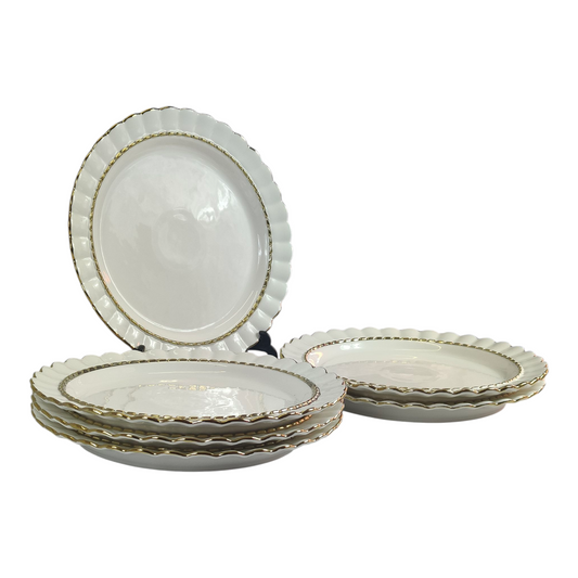 🏷 Plato de Cerámica Ø27,6 cm – Diseño Elegante con Borde Dorado y Relieve