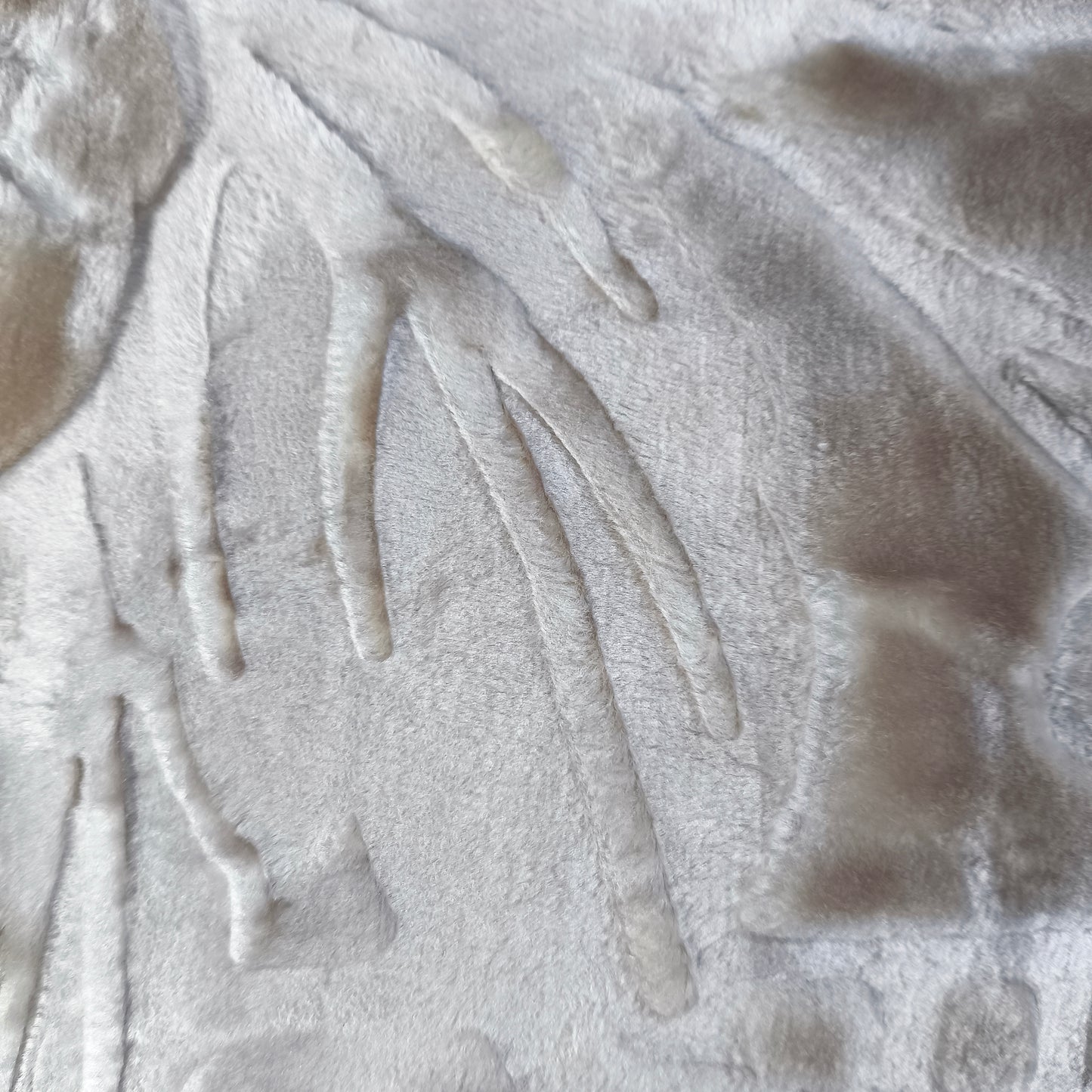 Manta de Felpa Color beige - Extra Suave y Cálida para Invierno (200x230 cm, 4,5 kg)