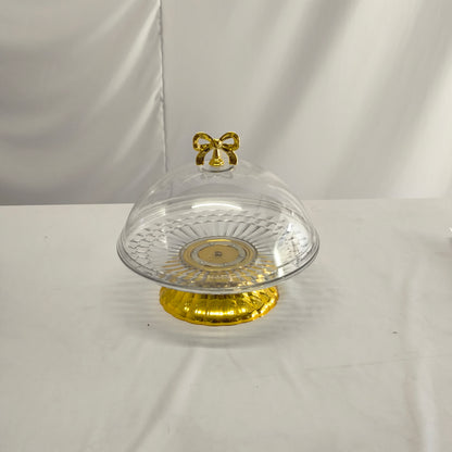 Prato com cúpula em plástico e base dourada com fita – Apresentação Premium