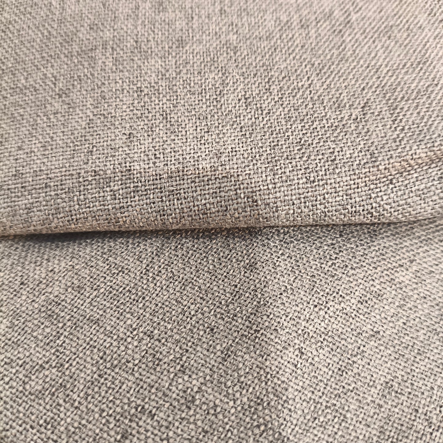 Pack de 2 Cortinas Opacas Verona 140x260 cm – Tejido Elegante con Ojales Metálicos