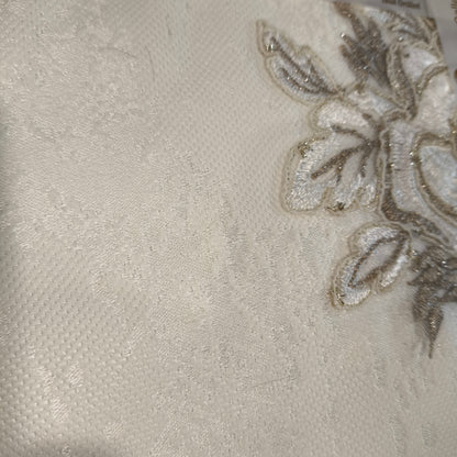 Set de Cama de Lujo Bordado Floral 11 Piezas – Crema y Visón