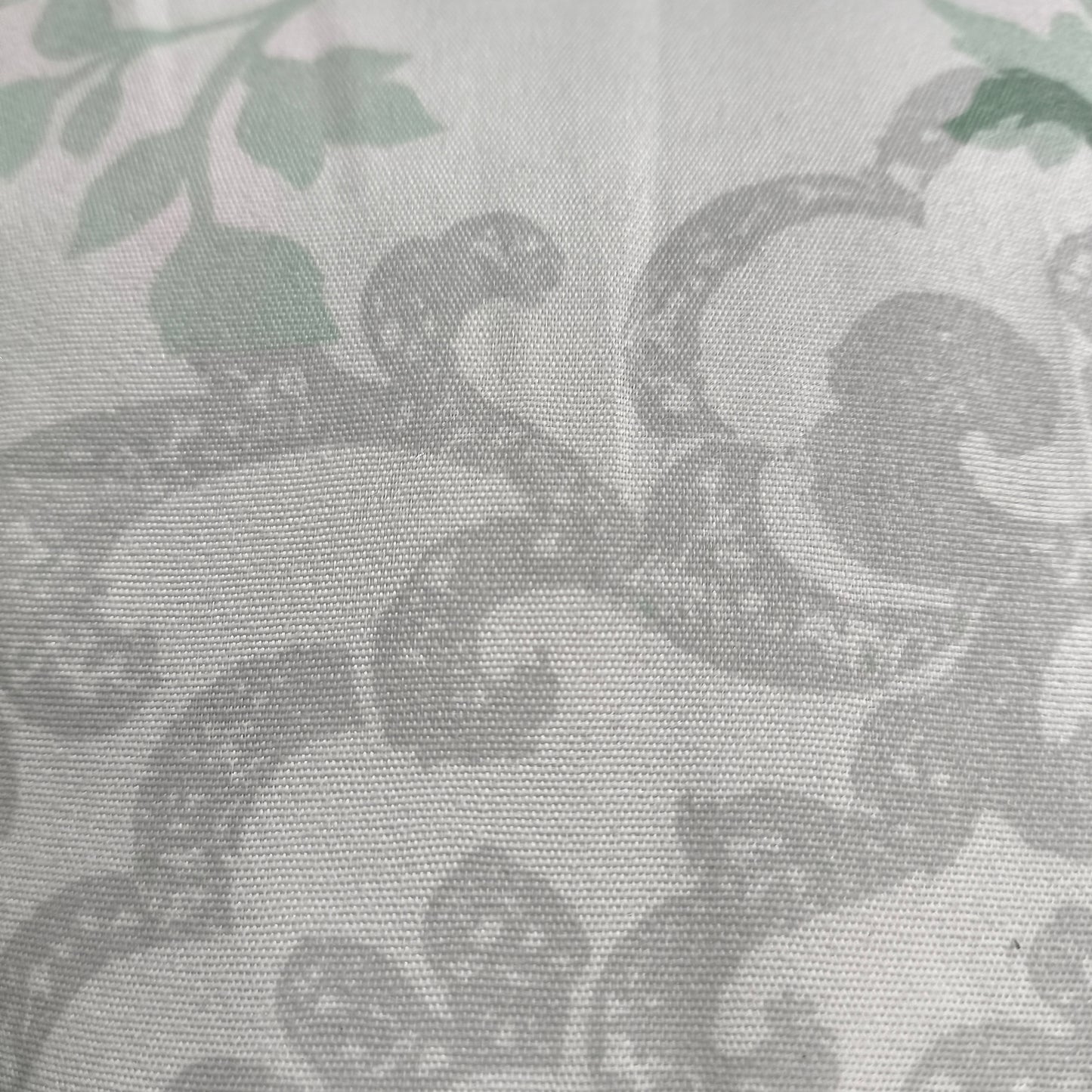 Colcha CINTIA – Inspiração Oriental, Elegância Contemporânea ✨