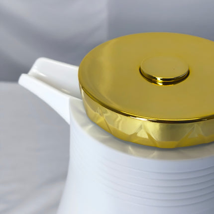 Conjunto de jarro térmico moderno – Branco mate com detalhes dourados