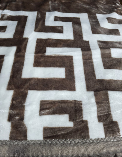 Manta Súper Suave 2-Ply ALZALUX 220×240 cm – 3,5 kg (4 colores) - CAMEL