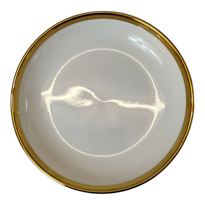 Plato Decorativo Blanco con Borde Dorado – 17,5 cm
