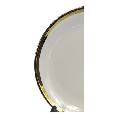 🏷 Plato de Cerámica Ø18 cm – Borde Dorado Elegante