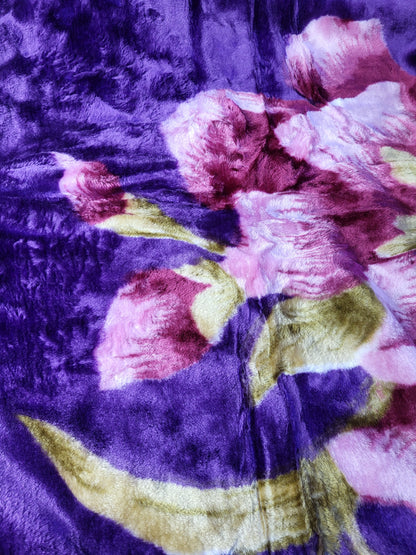 Manta Royal Eskimos 220 x 240 cm – 4 kg | Alta Calidad, Súper Suave y Cálida – 100% Poliéster - FLORES LILA