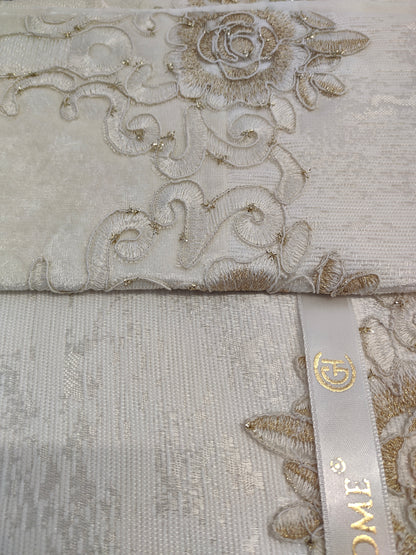 Juego de Cama de Lujo "Vicenza" – Elegancia Clásica con Estilo Barroco - COLOR CREMA