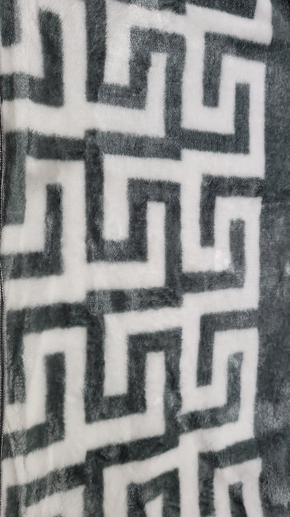 Manta Raschel 220 x 240 cm – 2 kg – 100% Poliéster