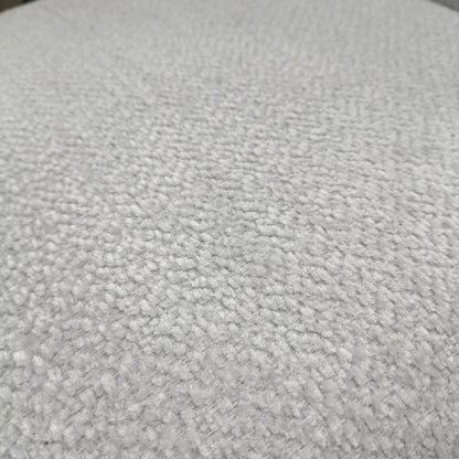 👑✨ Viyana 02 Chair in IVORY / LIGHT CREAM with Gold Base — Modern Luxury ✨💛