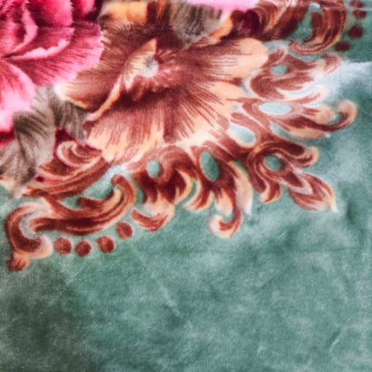 Manta de Felpa Color verde con flores - Extra Suave y Cálida para Invierno (200x230 cm, 4,5 kg)