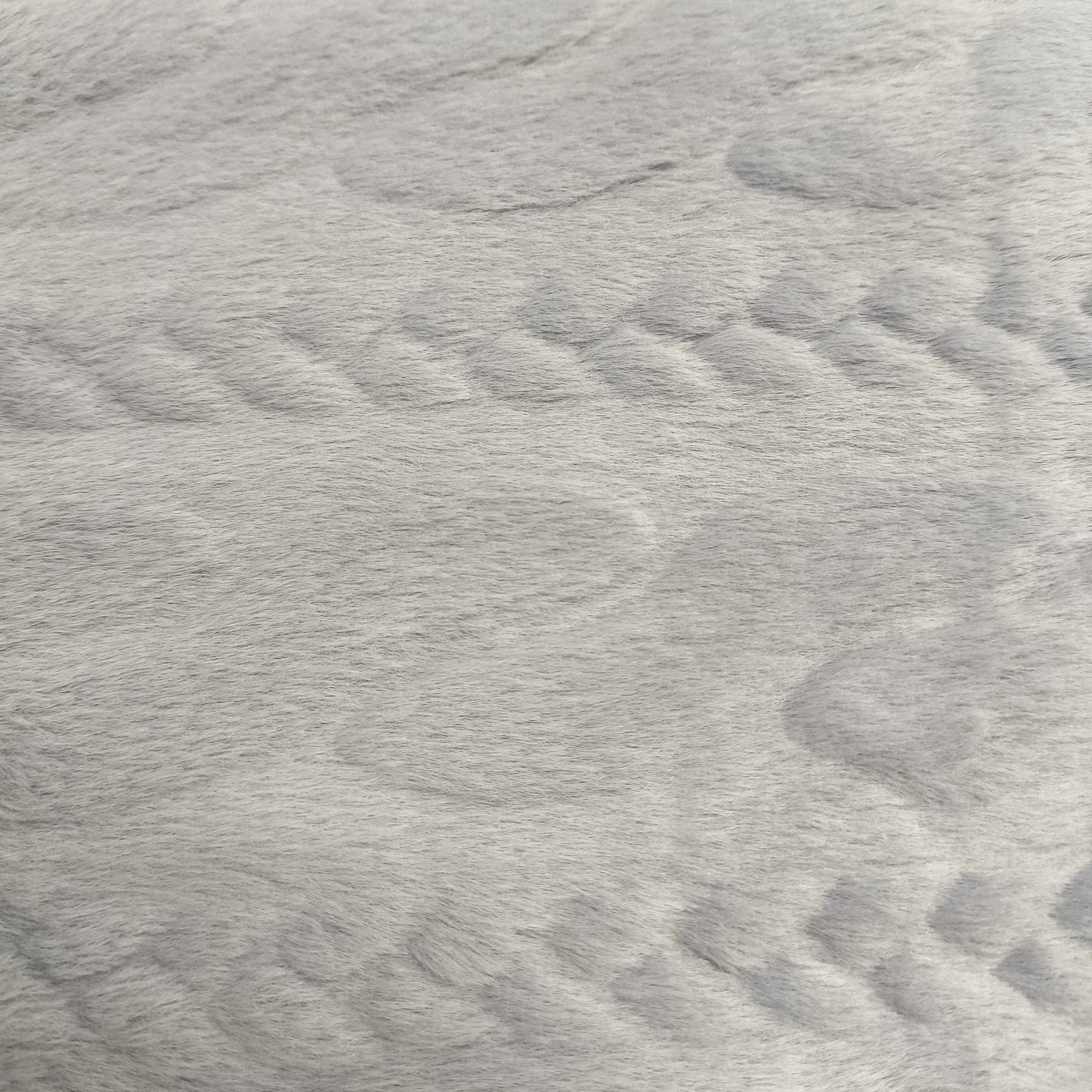 Edredón Aterciopelado con Borreguito MODELO TRAMA DE CANALÉ TRENZADO - COLOR GRIS OSCURO