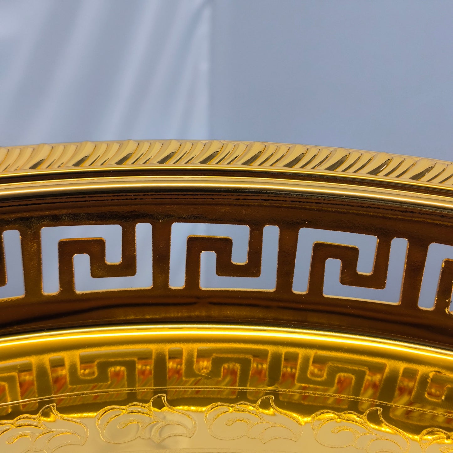 Bandeja Decorativa Redonda Dorada con Patas – 45 cm DIÁMETRO | Bandeja Elegante para Servir y Decorar