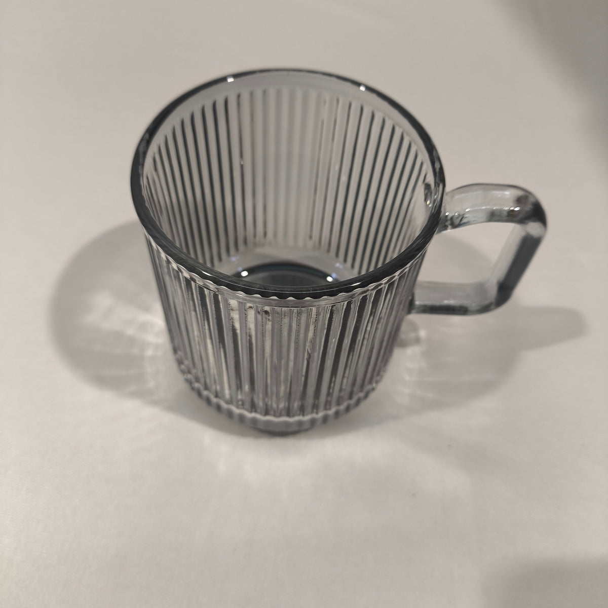 Set de 6 Tazas de Cristal Acanalado Gris Humo con Asa