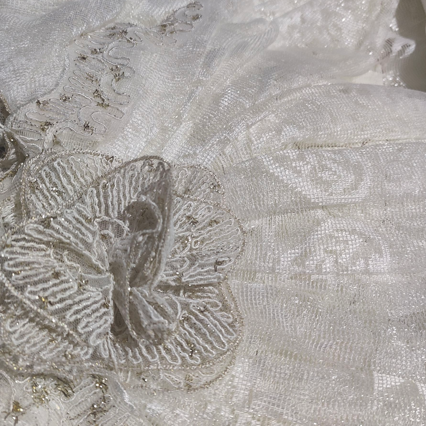 "Hilal" Luxury Bedding Set – Quilted Bedspread with Lace – CAPPUCCINO COLOR