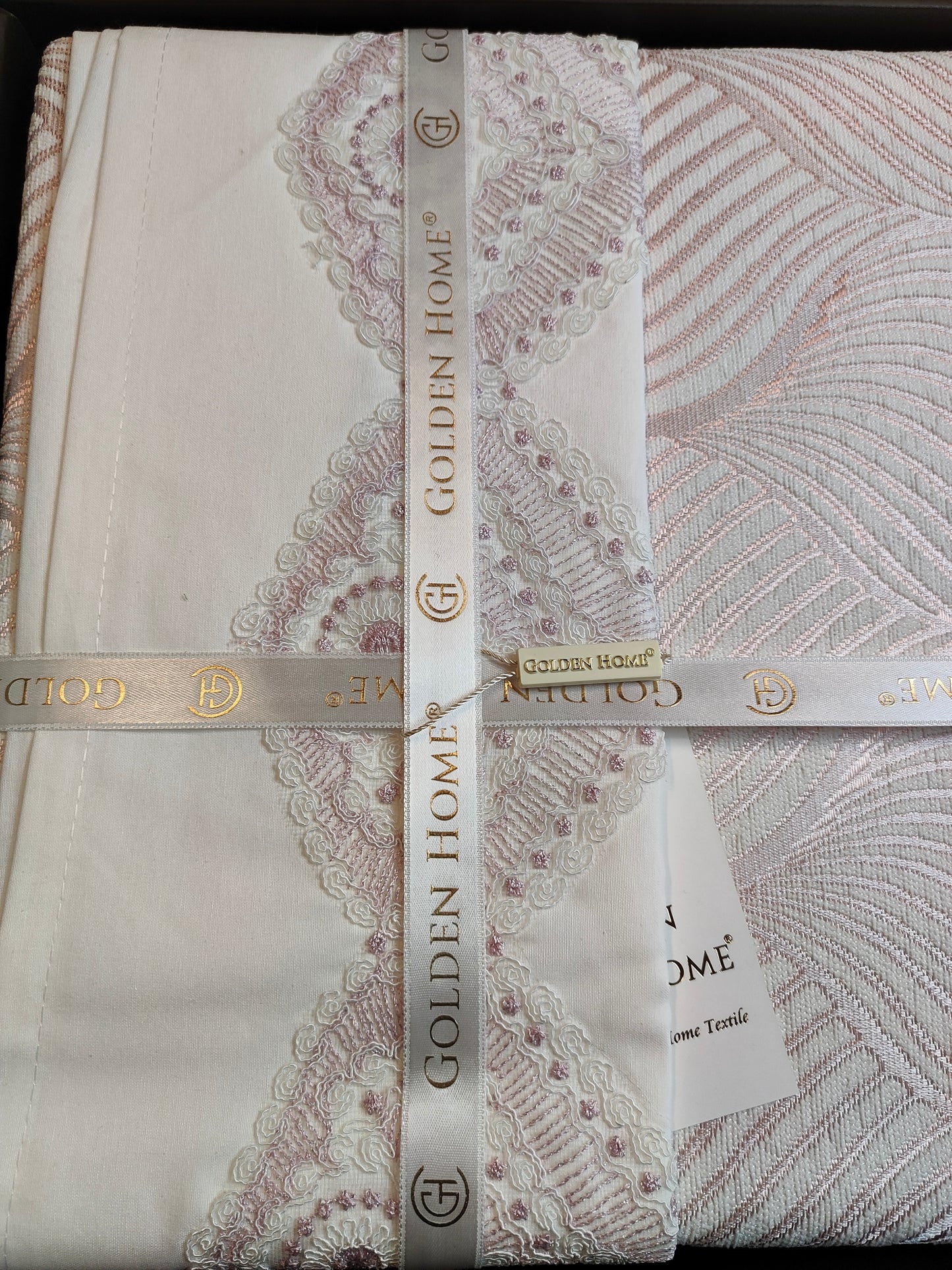 Juego de Cama para Novias "Monza" – Elegancia y Estilo Contemporáneo - COLOR ROSA PASTEL