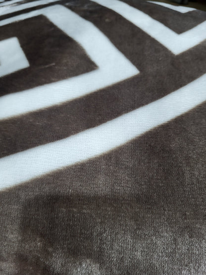 Manta Súper Suave 2-Ply ALZALUX 220×240 cm – 3,5 kg (4 colores) - CAMEL