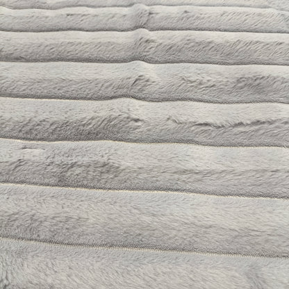 Edredón Aterciopelado con Borreguito MODELO TRAMA DE CANALÉ 2- COLOR GRIS