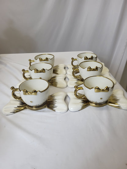 Set de 6 Tazas de Café Espresso con Bandeja – Diseño Gatito Blanco y Dorado 🐱✨