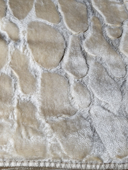 Manta Raschel 220 x 240 cm – 2 kg – 100% Poliéster