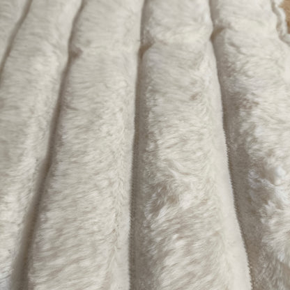 Edredón Aterciopelado con Borreguito MODELO TRAMA DE CANALÉ 2- COLOR BEIGE