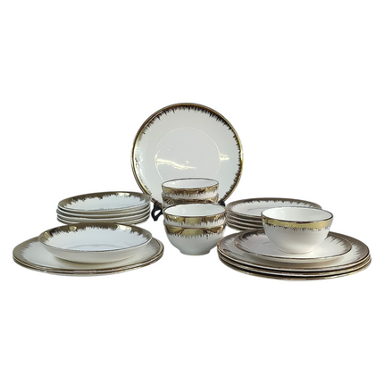 ✨ 24-Piece Dinnerware Set with Gold Rim ✨