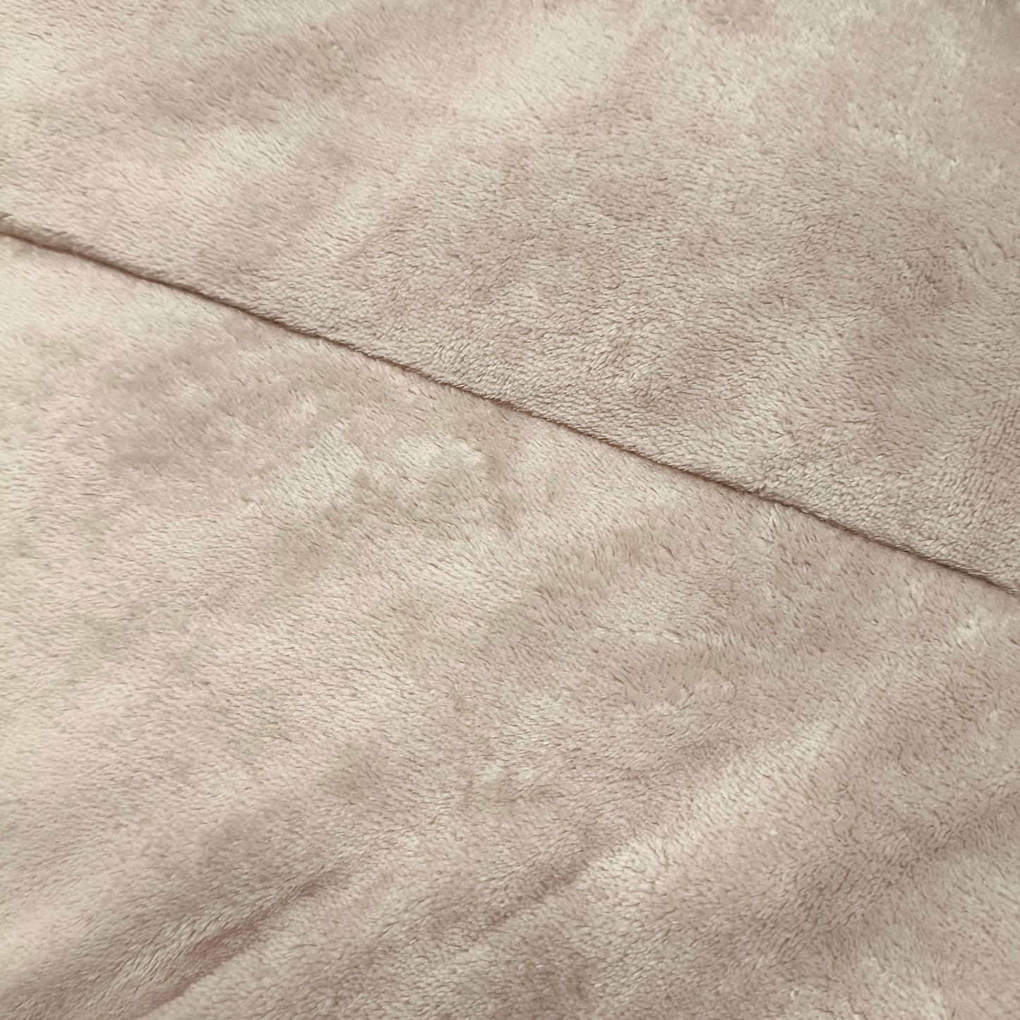 Edredón Modelo BRISA – 230 x 250 cm - COLOR BEIGE