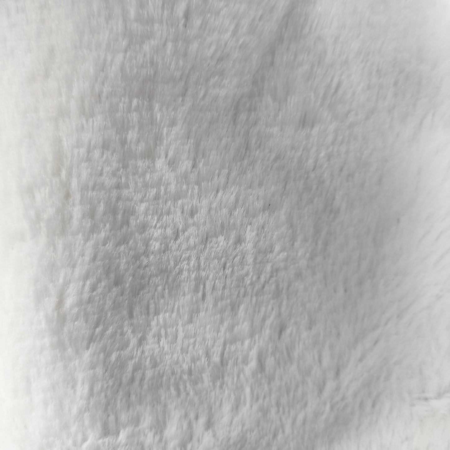 Edredão Acolchoado com Carneirinha – COR CINZENTA – Elegância e Conforto Absoluto