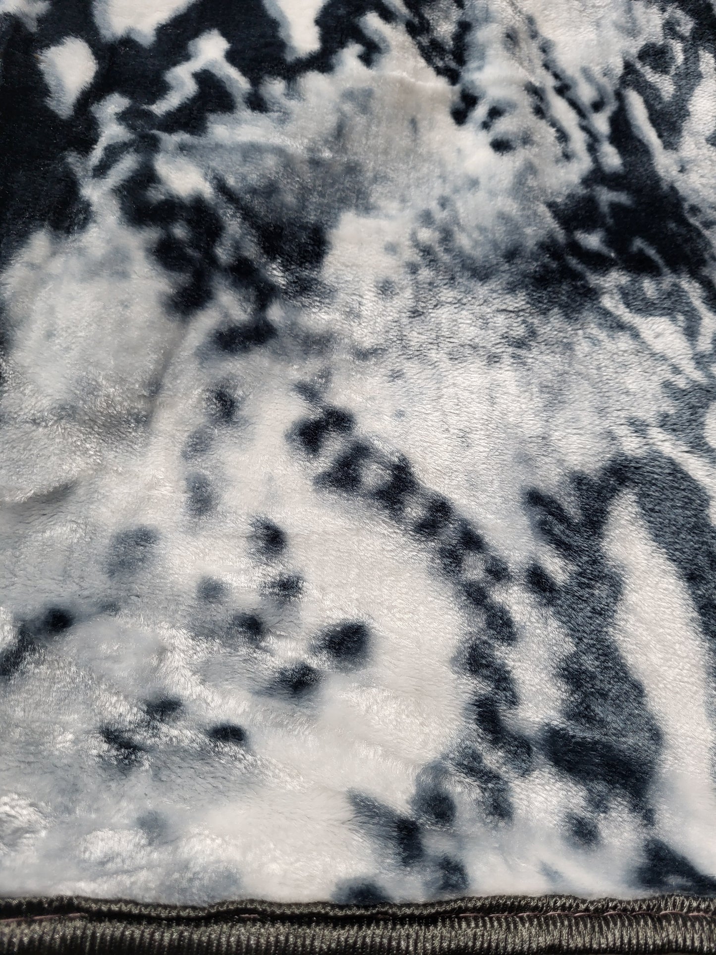 Manta Raschel 220 x 240 cm – 2 kg – 100% Poliéster