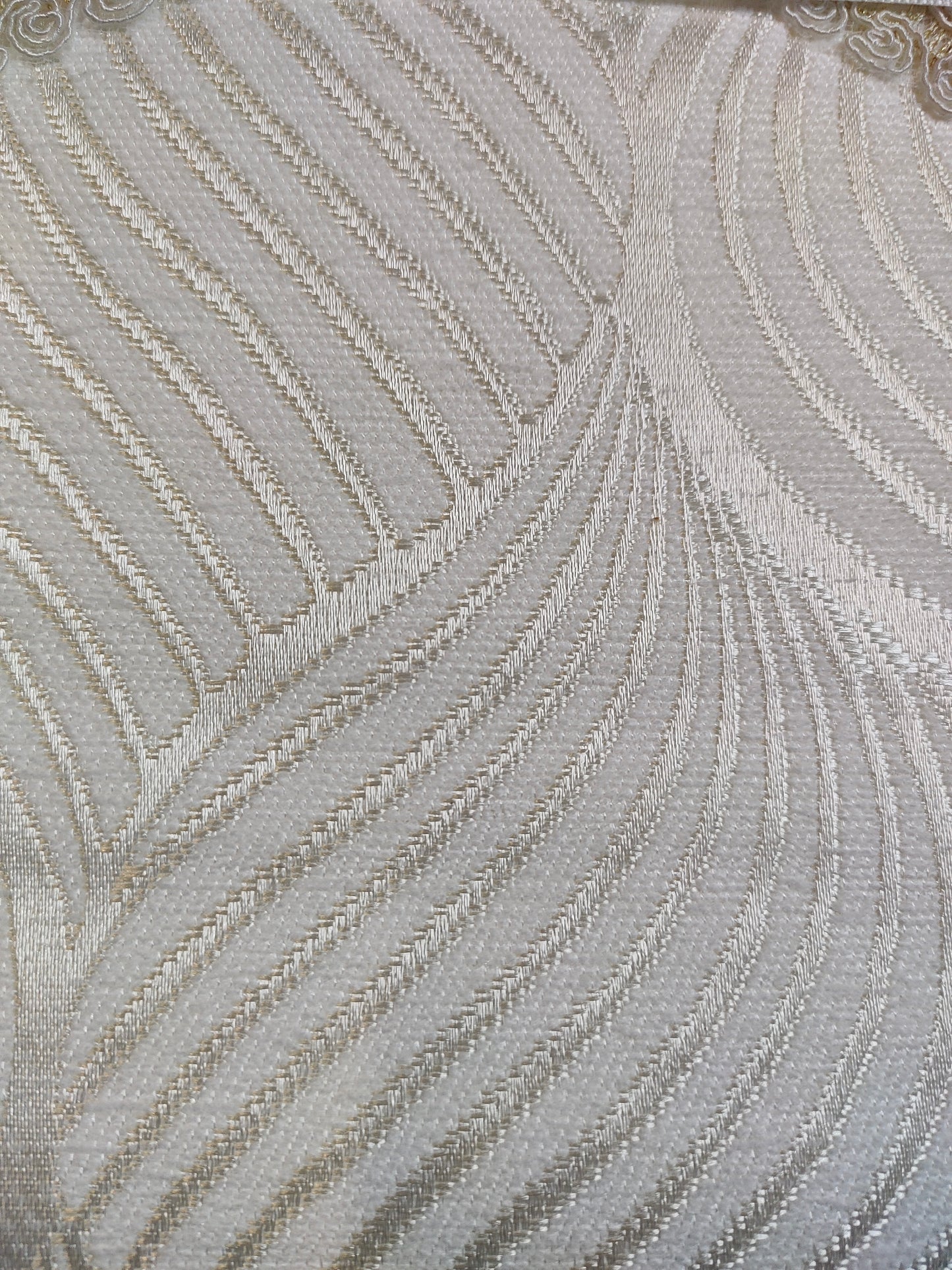 Juego de Cama de Lujo "Loren" – Diseño Moderno y Elegante para tu Dormitorio - COLOR CREMA