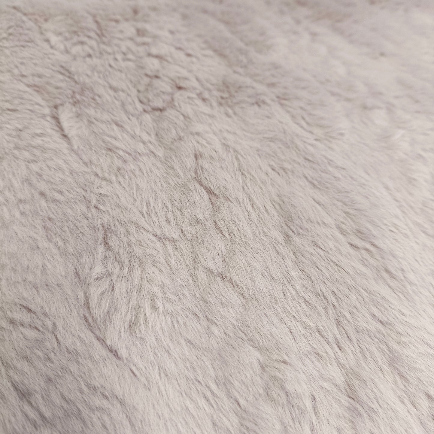 Edredón Aterciopelado con Borreguito MODELO TRAMA DE CANALÉ TRENZADO - COLOR ROSA