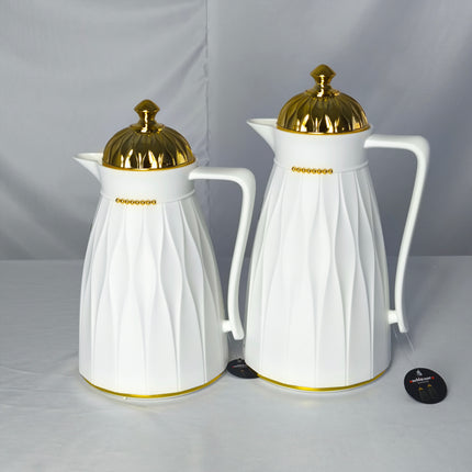 Elegante conjunto de jarro térmico – acabamento branco com tampa dourada