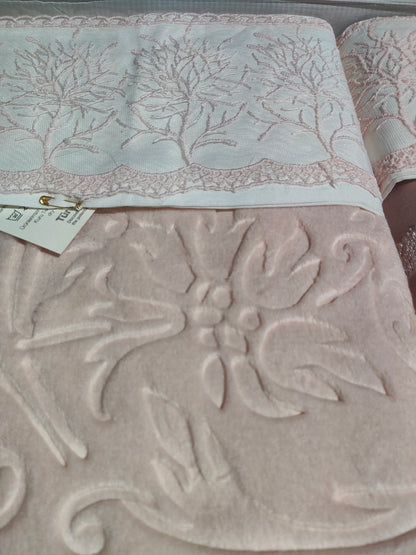 Juego de Cama para Ajuar "Emilia" – Elegancia y Sofisticación en tu Dormitorio - COLOR ROSA PASTEL