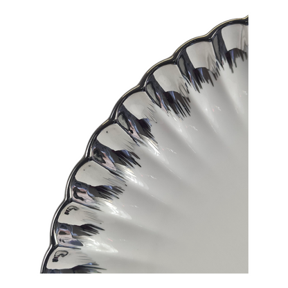 🏷 Plato Decorativo de Cerámica Ø31,5 cm – Diseño Elegante con Borde Metalizado