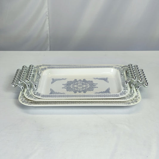 Conjunto de 3 Tabuleiros em Porcelana com Alças Prateadas – Apresentação Elegante