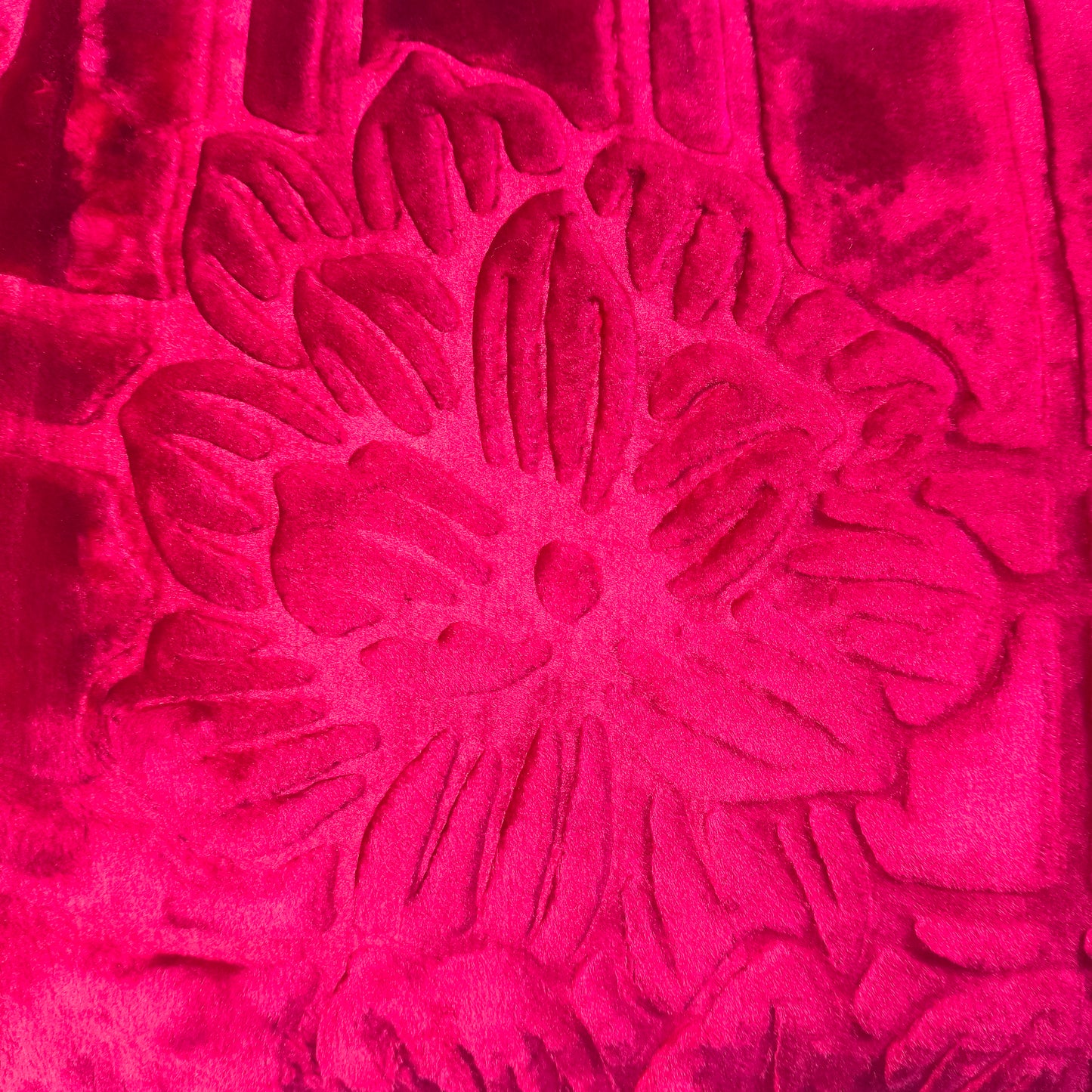 Manta de Felpa Color granate  - Extra Suave y Cálida para Invierno (200x230 cm, 4,5 kg)