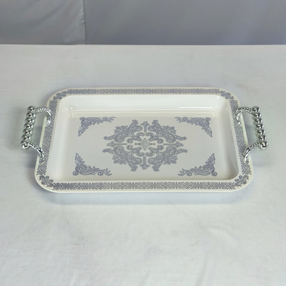 Conjunto de 3 Tabuleiros em Porcelana com Alças Prateadas – Apresentação Elegante
