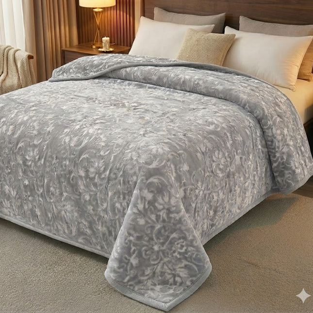 🛏️✨ Manta Súper Suave de Lujo HOME Deluxe 220x240 cm – 5,65 kg – 100% Poliéster – Gramaje 1.070 g/m² - COLOR GRIS CLARO