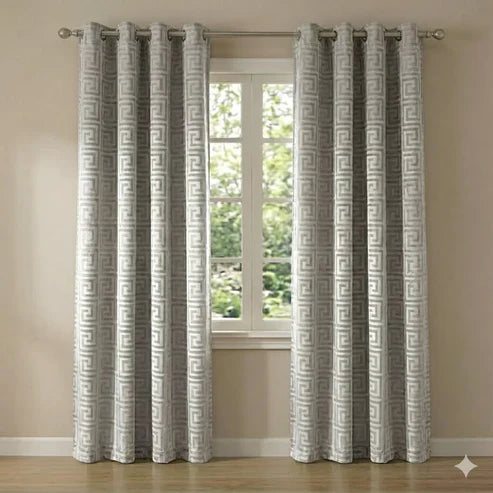 Pack Tóquio  – Colcha GRIS CLARO + 2 Pares de Cortinas a Juego